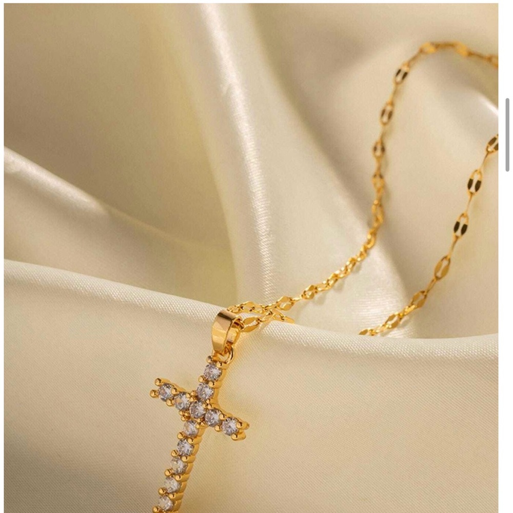 Gold Cross Pendant Necklace with Cubic Zirconia - Women - Picture 5 of 7